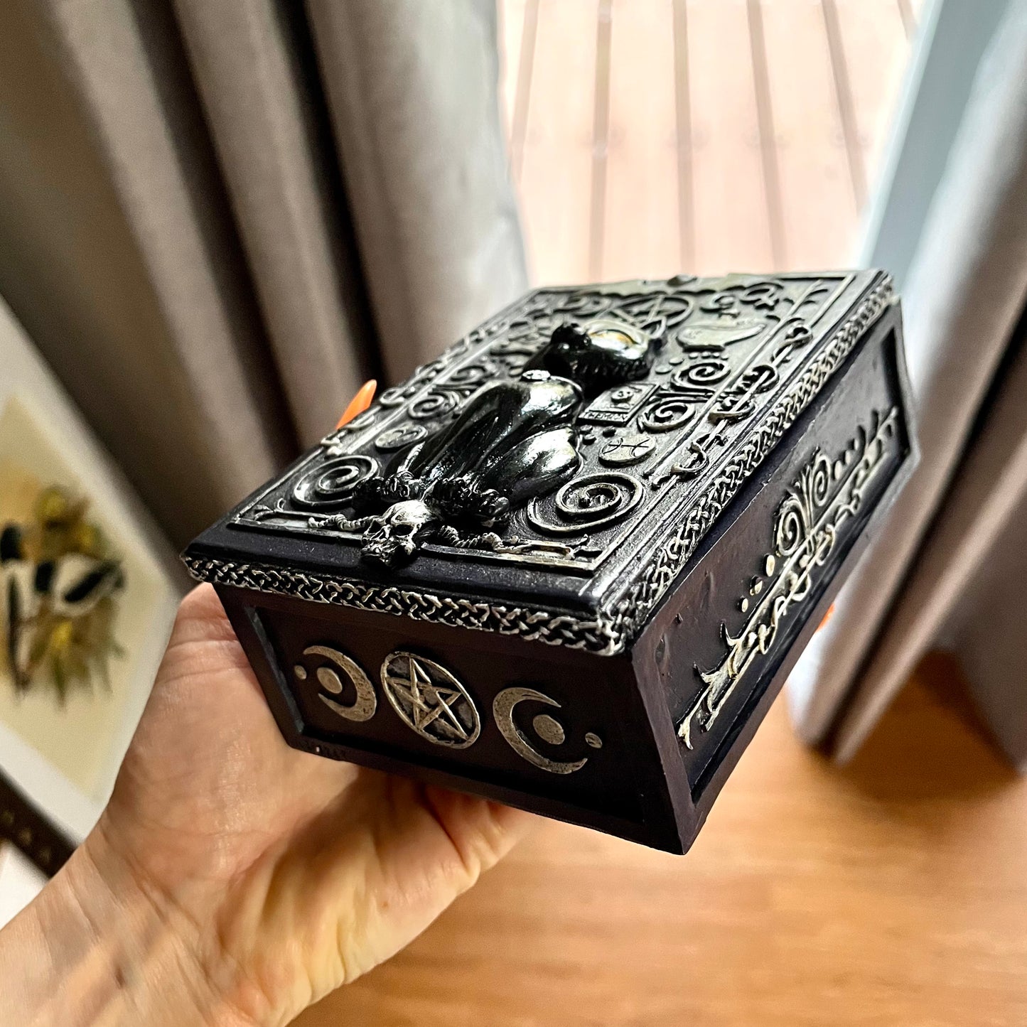 Black Cat Tarot Box