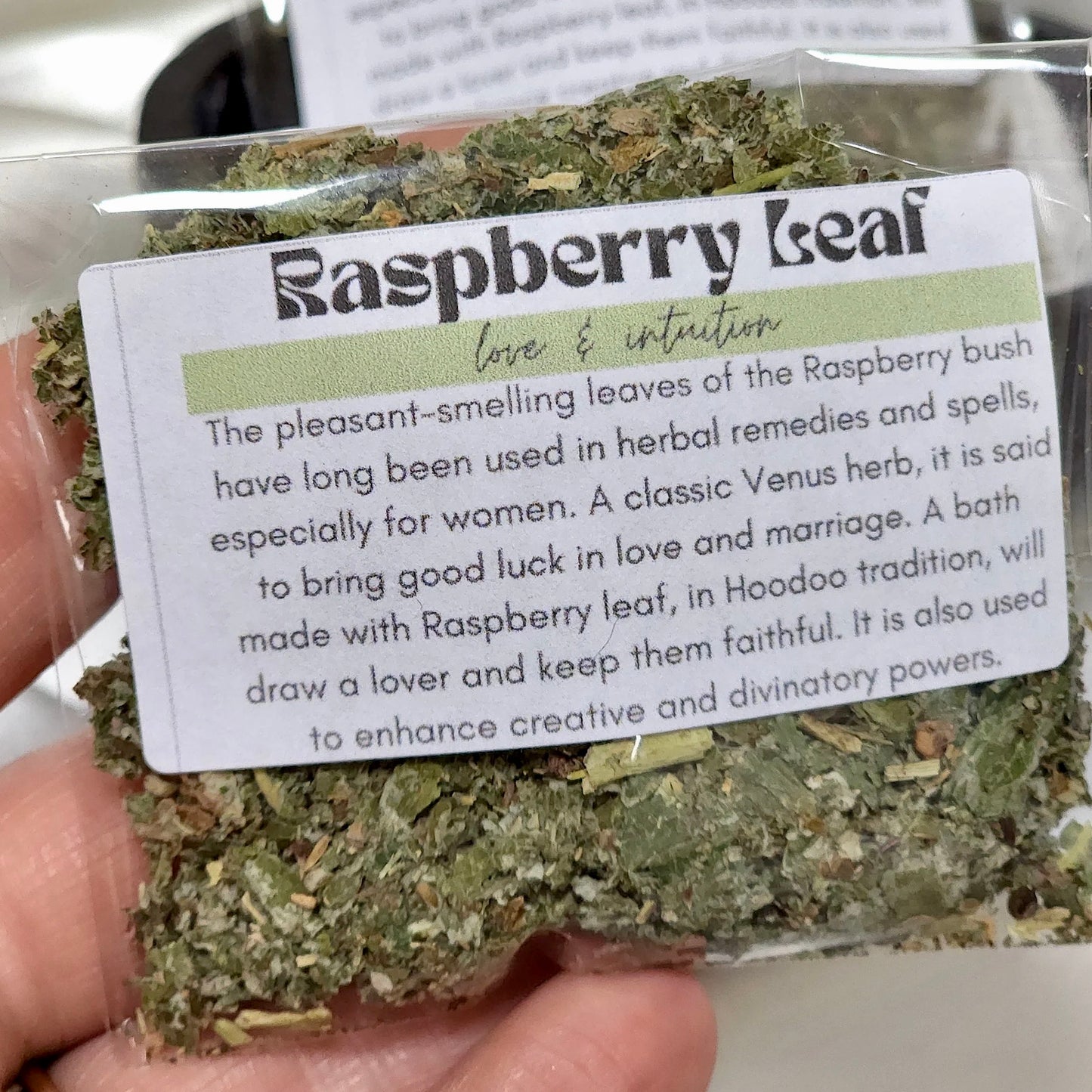 Raspberry Leaf | Witchcraft Herbs